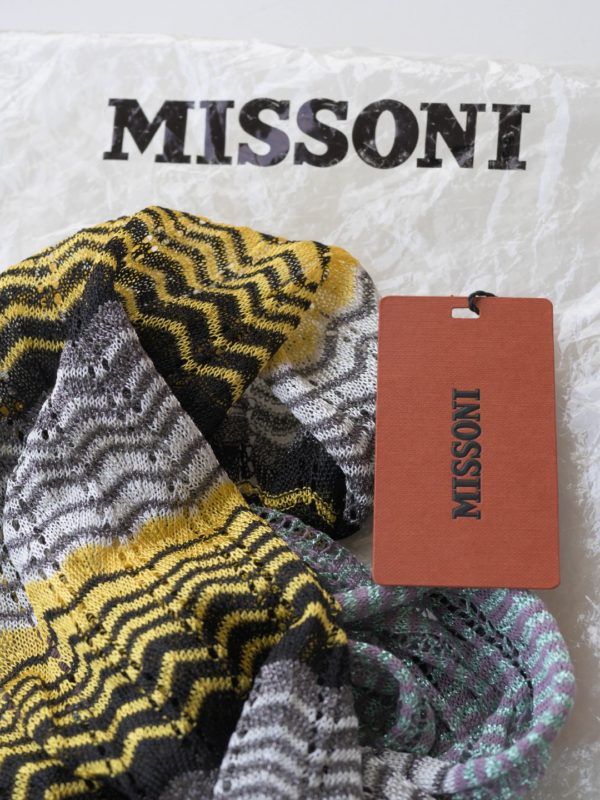 Missoni bufanda de punto ligero Nueva