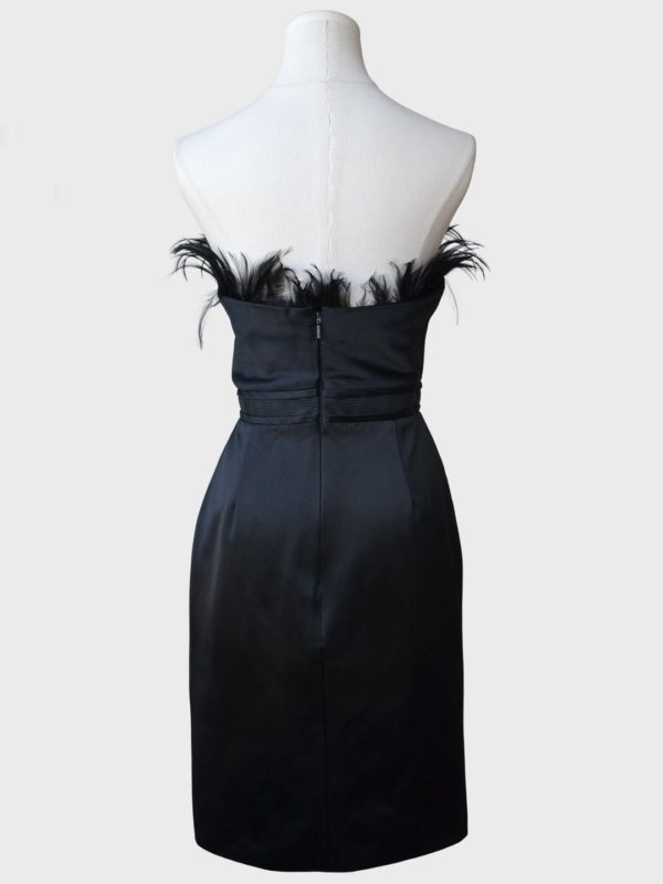 Carolina Herrera vestido negro de cóctel plumas de avestruz Talla US6 (M)