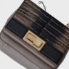 Elie Saab bolso bandolera gris topo cuero de pitón Nuevo - Imagen 6